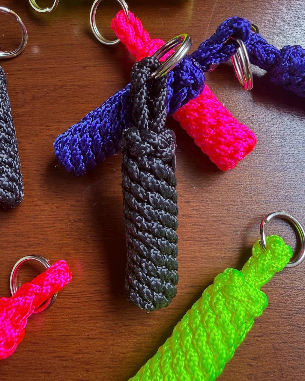 Mini Paracord Keychain, Compact Key Fob, Zipper Pull & Backpack Accessory