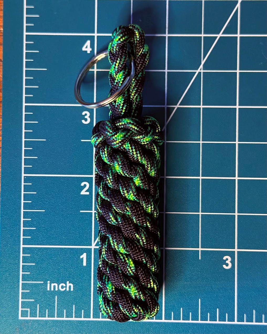 Halloween Paracord Keychain - UV Reactive