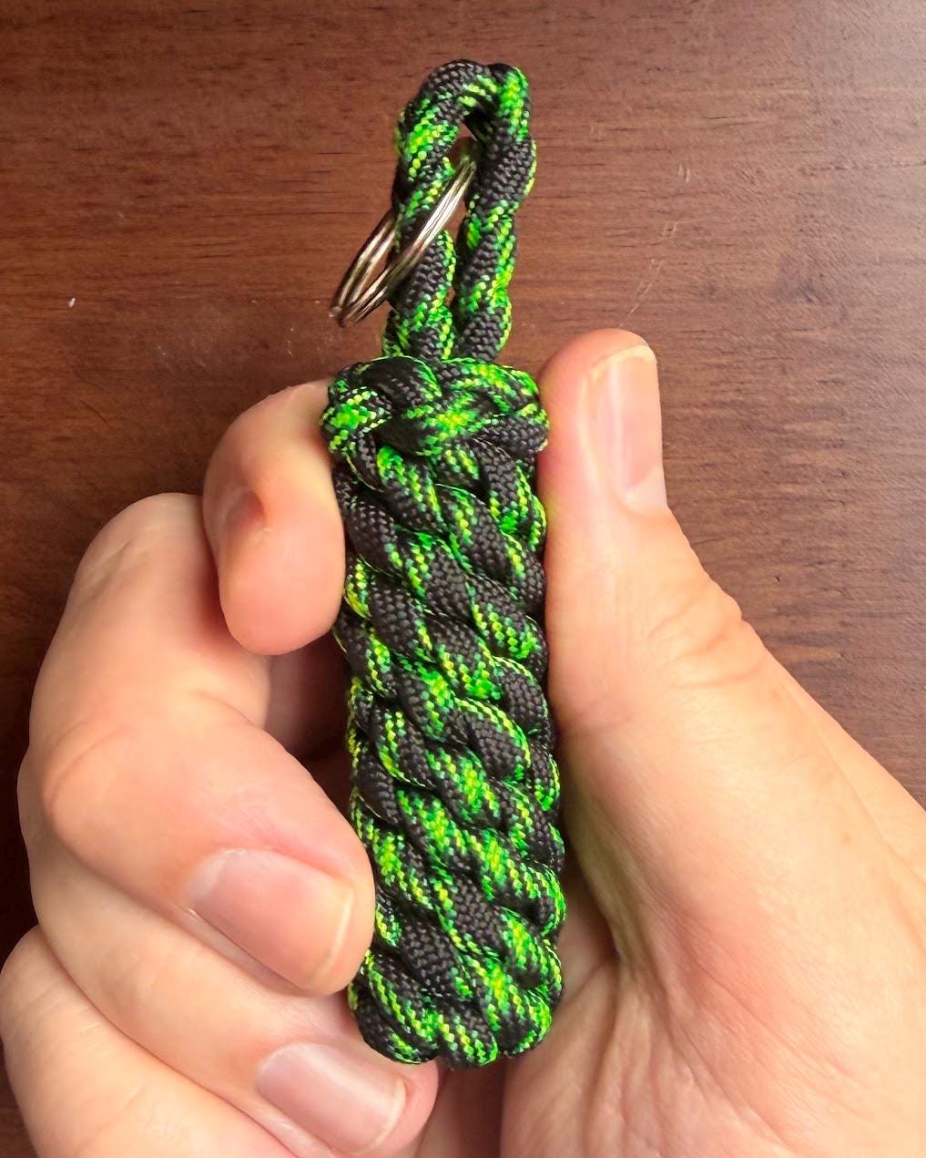 Halloween Paracord Keychain - UV Reactive
