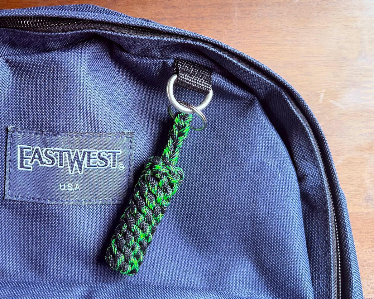 Halloween Paracord Keychain - UV Reactive